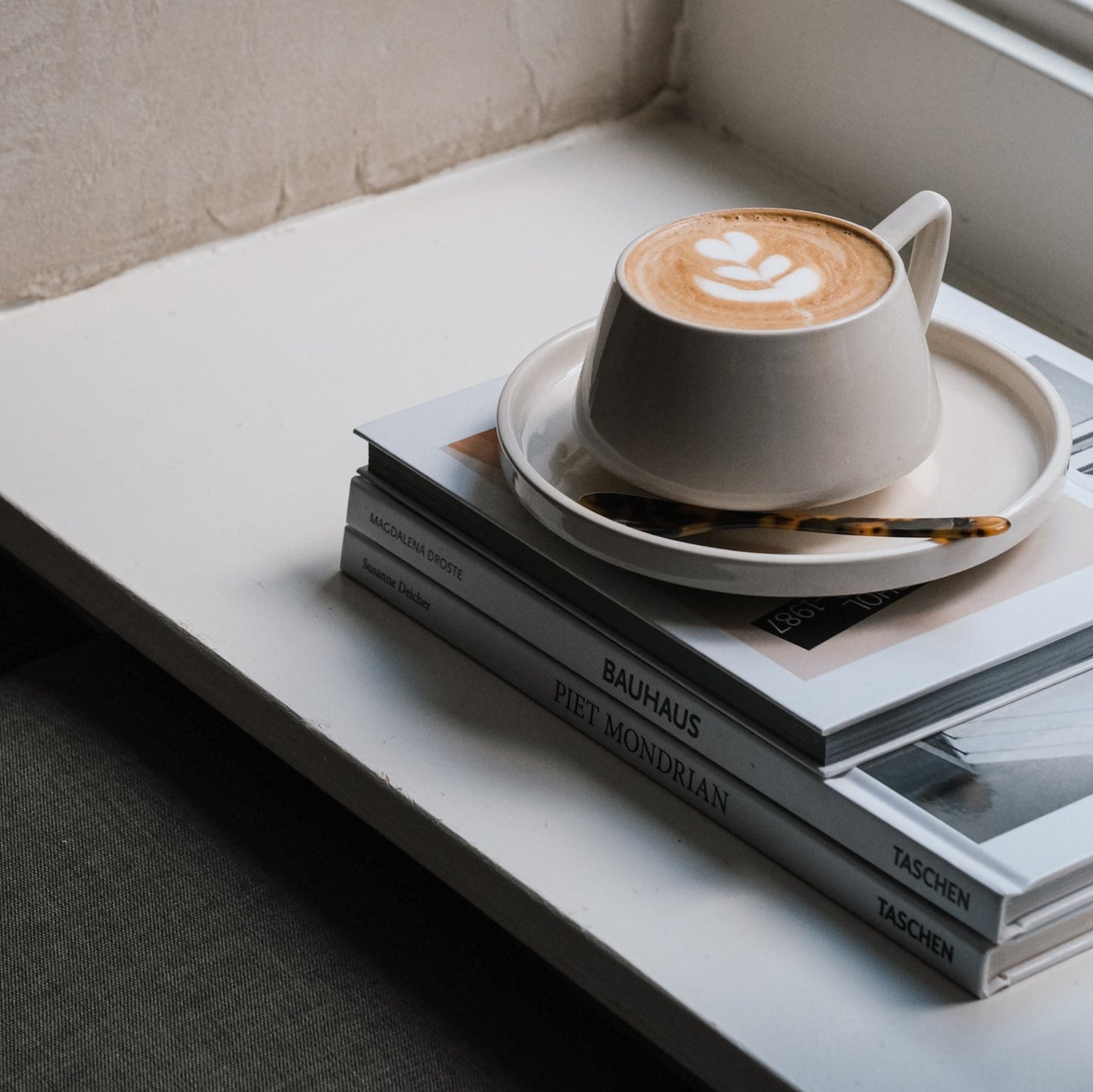Sahne-Kaffeeservice